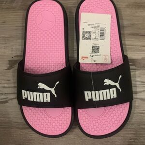 NWT PUMA Women’s Cool Cat Slides Size 9 Black/Pink Discounted Shipping!